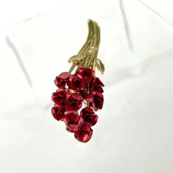 VTG Red Rose Bouquet Avon DM 97 Signed Metal Gold Tone Brooch Pin - Picture 6 of 8